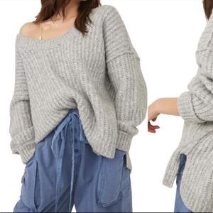Free People Blue Bell Scoop Neck Gray Chunky Knit Sweater! 🔥